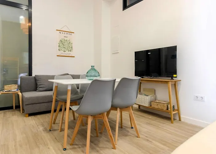 Parque De Cabecera & Bioparc Apartment *