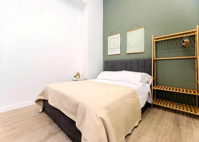 Parque De Cabecera & Bioparc Apartment *