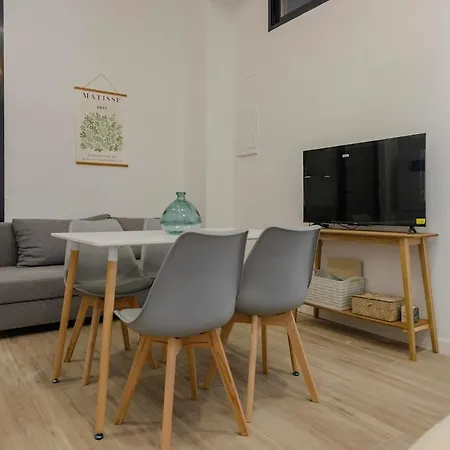 Parque De Cabecera & Bioparc Apartment Daire *